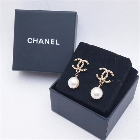 chanel イヤリング ピアス.